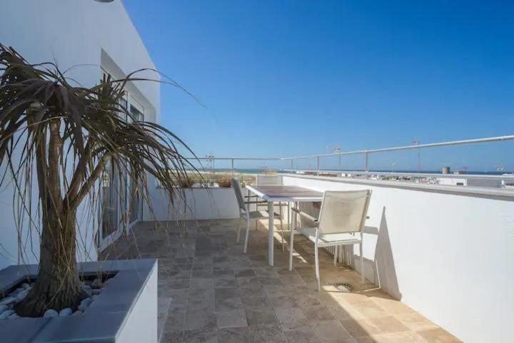 Apartamento Con Terraza Vistas Al Mar. Conil De La Frontera Εξωτερικό φωτογραφία
