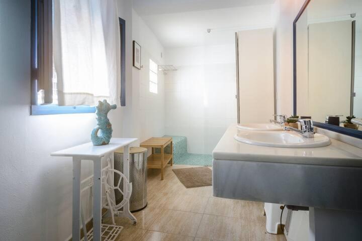 Apartamento Con Terraza Vistas Al Mar. Conil De La Frontera Εξωτερικό φωτογραφία