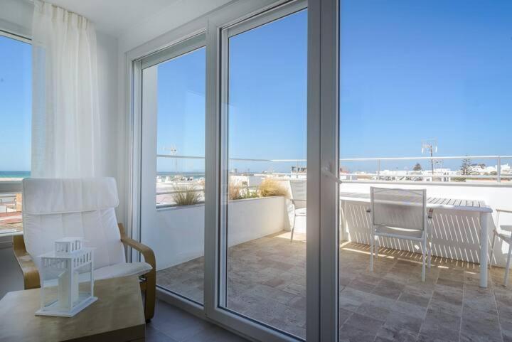 Apartamento Con Terraza Vistas Al Mar. Conil De La Frontera Εξωτερικό φωτογραφία